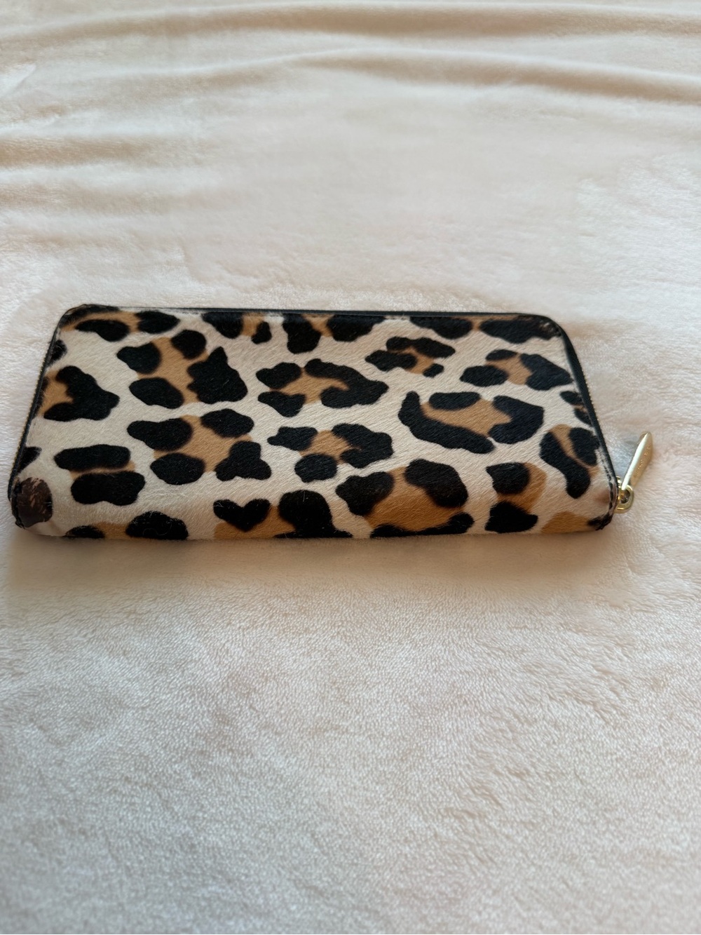 Michael Kors Leopard Print Jet Set Zip Wallet in Black, Brown, White